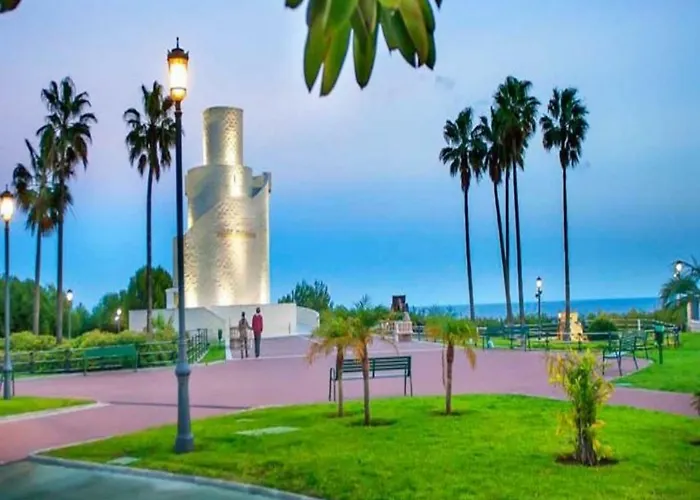 Апартаменти Riscos Торремолінос